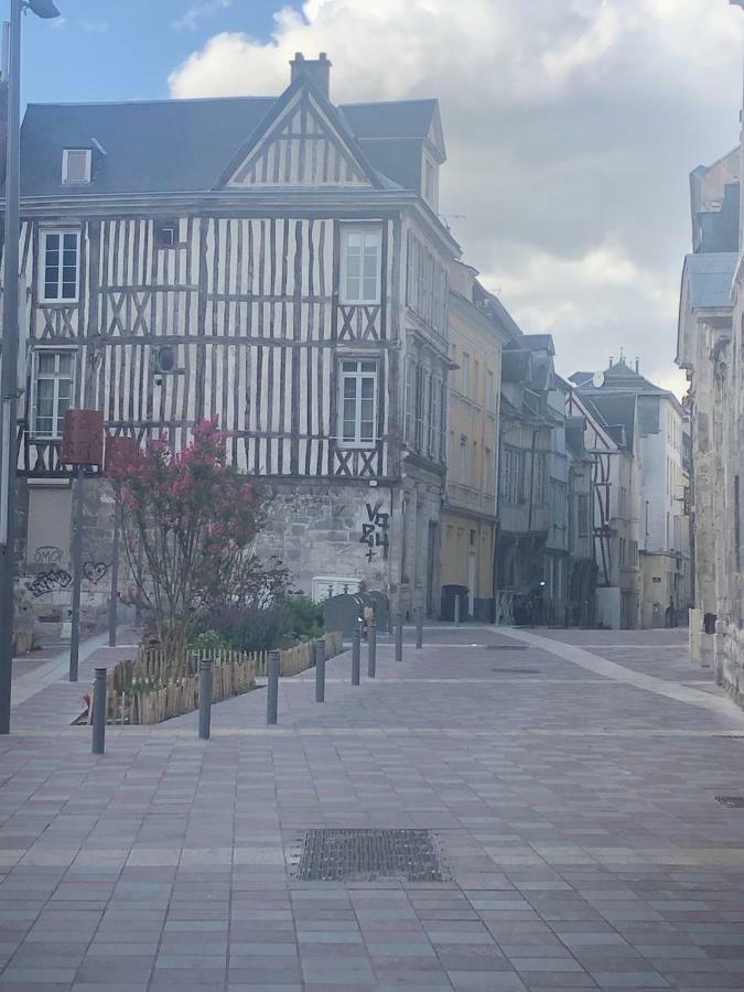 Lylylodge Rouen Eksteriør billede